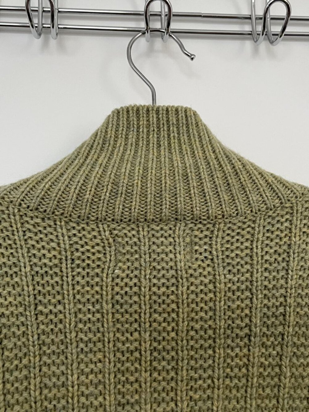 Women's Vintage Fisherman Sweater, Olive Green, Size Large, 100% Wool - Picture 9 of 14